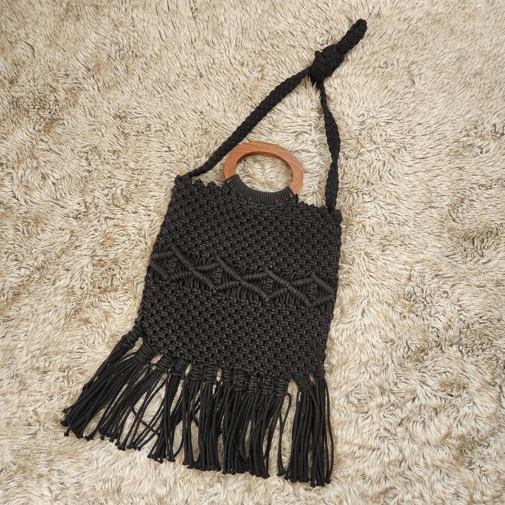Danielle Nicole Macrame Crochet‎ Crossbody Bag Black With Wood Handles